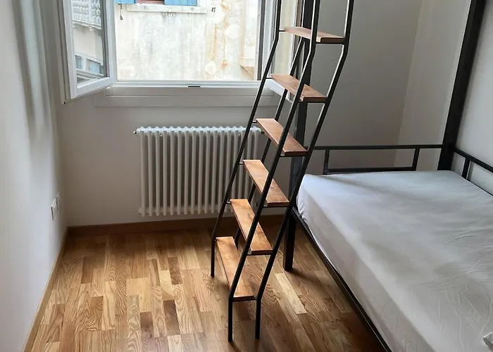 בית הארחה Foresteria Sociale San Marco By New Generation ונציה